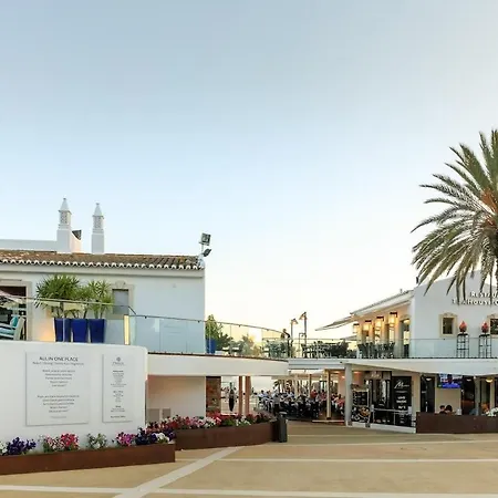 Luxury 3 Bedroom, 3 Ensuits, Private Pool, Vale Do Lobo Apartment