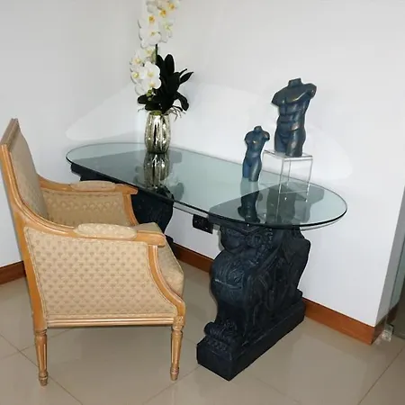 Luxury 3 Bedroom, 3 Ensuits, Private Pool, Vale Do Lobo Apartment Loule
