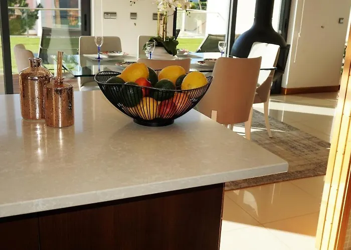 Luxury 3 Bedroom, 3 Ensuits, Private Pool, Vale Do Lobo *