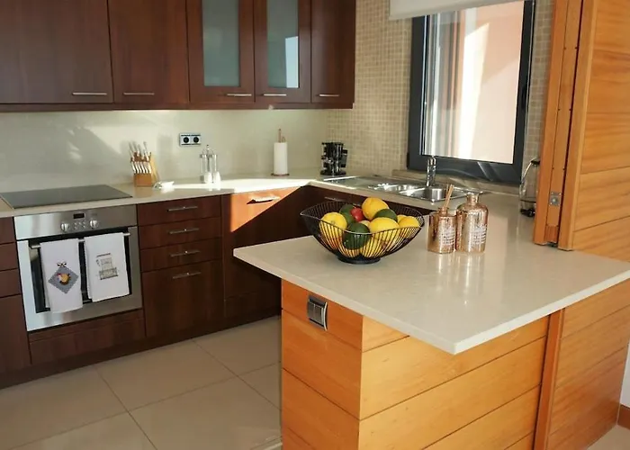 Luxury 3 Bedroom, 3 Ensuits, Private Pool, Vale Do Lobo Loule