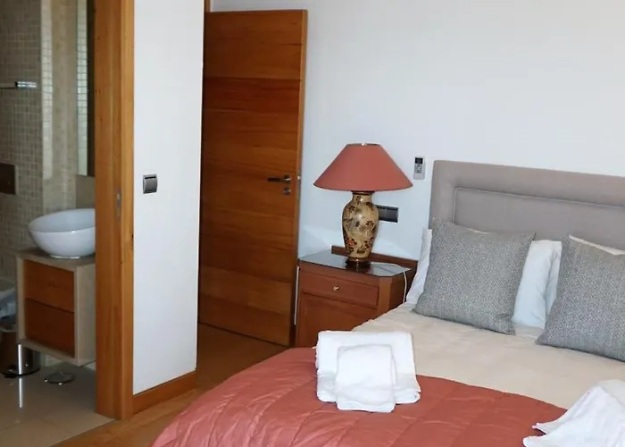 Luxury 3 Bedroom, 3 Ensuits, Private Pool, Vale Do Lobo Apartment Loule